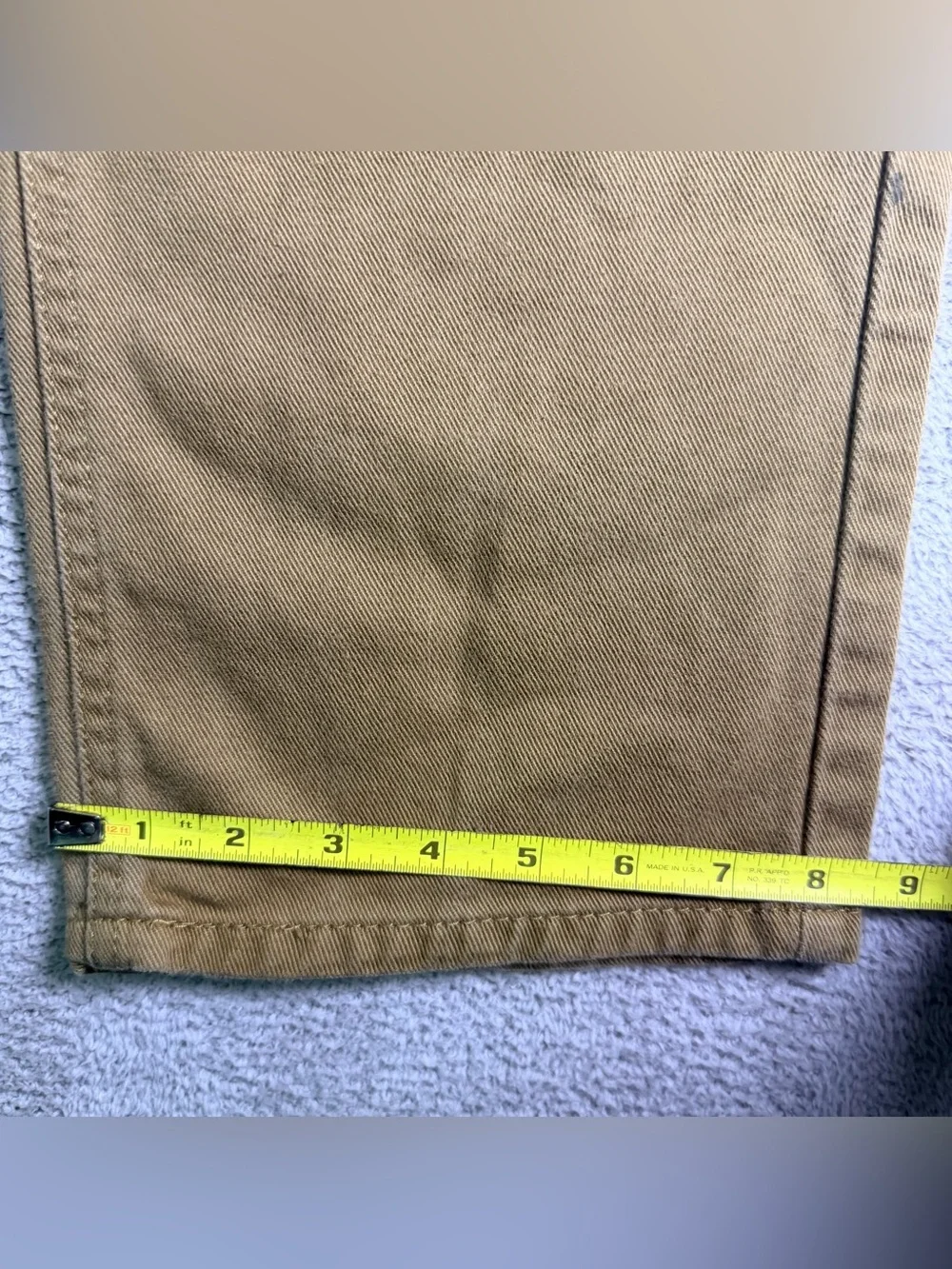 Levis durable tan
